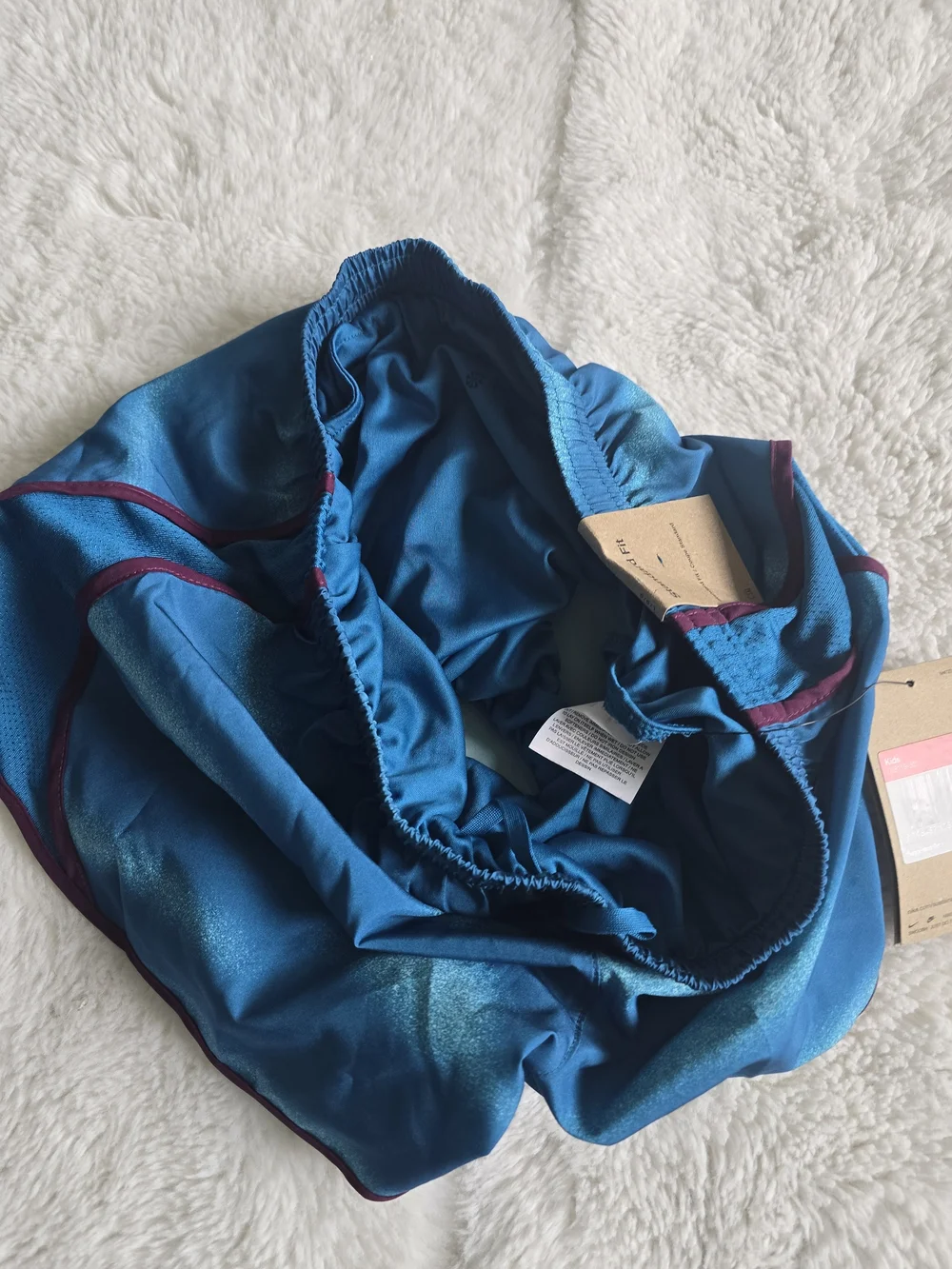 Nike girls standard